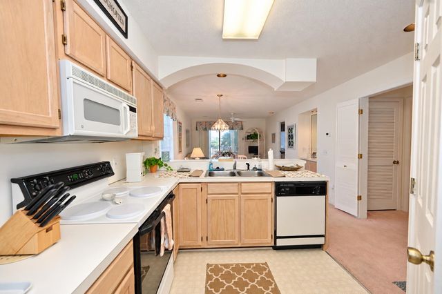 1900 Duffy St. J4, North Myrtle Beach, SC 29582
