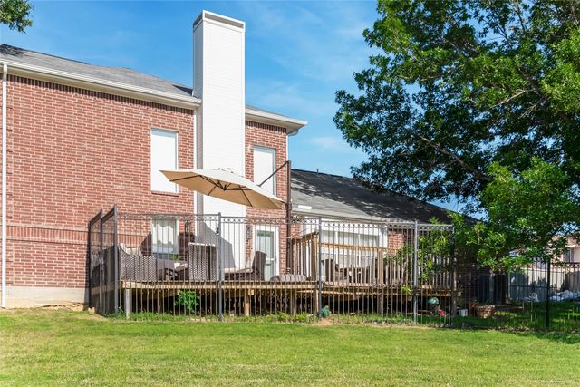 1377 Riley Drive, Carrollton, TX 75007