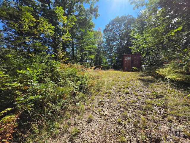 720 Autumn Drive, Maggie Valley, NC 28751