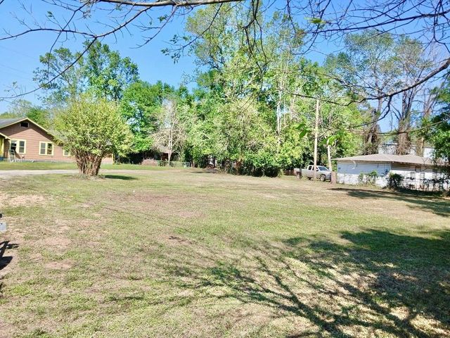 315 Dr Rick Kelley St Street, Cleveland, TX 77327