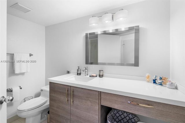 19195 NE 36th Court 2502, Aventura, FL 33180