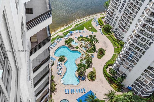 19195 NE 36th Court 2502, Aventura, FL 33180