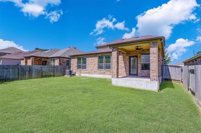 1408 Reklaw LN, Leander, TX 78641