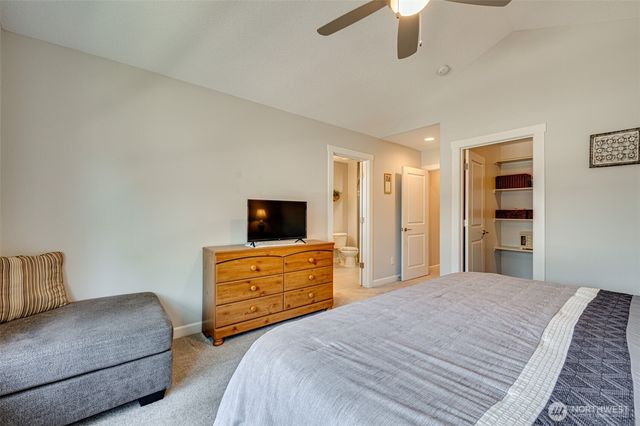 13731 NW 7th Place, Vancouver, WA 98685