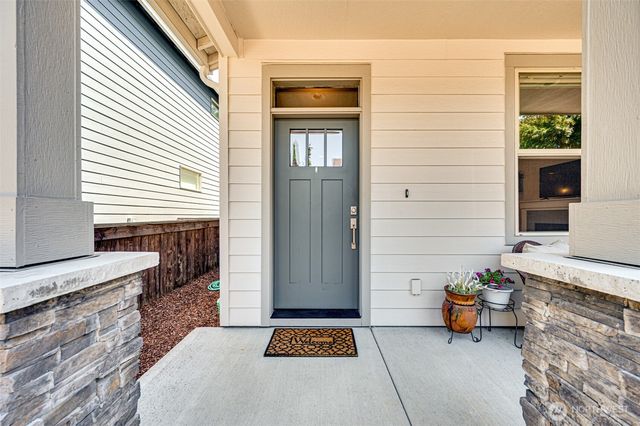 13731 NW 7th Place, Vancouver, WA 98685