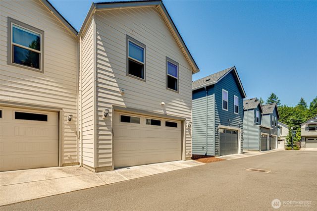 13731 NW 7th Place, Vancouver, WA 98685