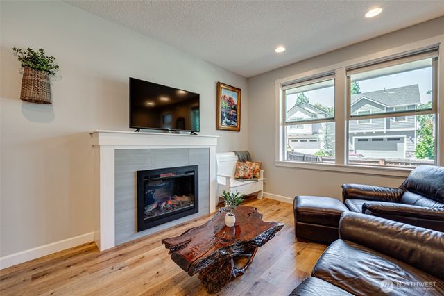 13731 NW 7th Place, Vancouver, WA 98685