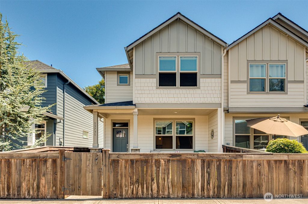 13731 NW 7th Place, Vancouver, WA 98685
