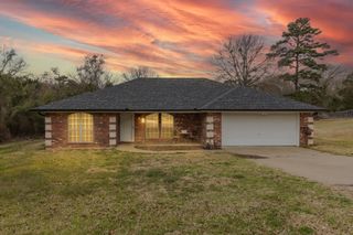 130 County Road 2312, Mineola, TX 75773