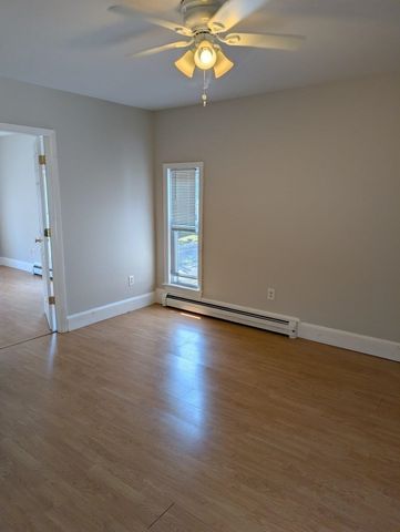 644 Pine Street, Manchester, NH 03104