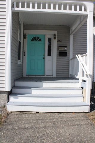 644 Pine Street, Manchester, NH 03104