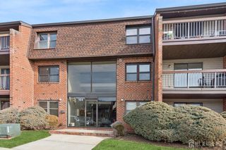 124 Beverly Hill Terrace J, Woodbridge Proper, NJ 07095