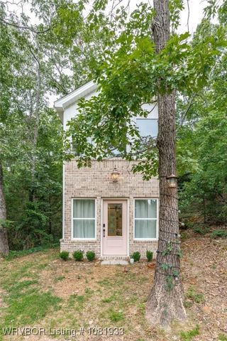7120 Hide Away Circle, Greenwood, AR 72936