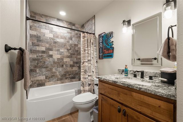 7120 Hide Away Circle, Greenwood, AR 72936
