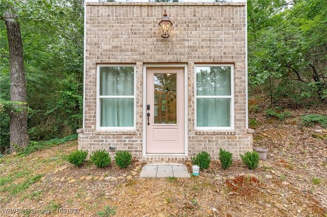 7120 Hide Away Circle, Greenwood, AR 72936