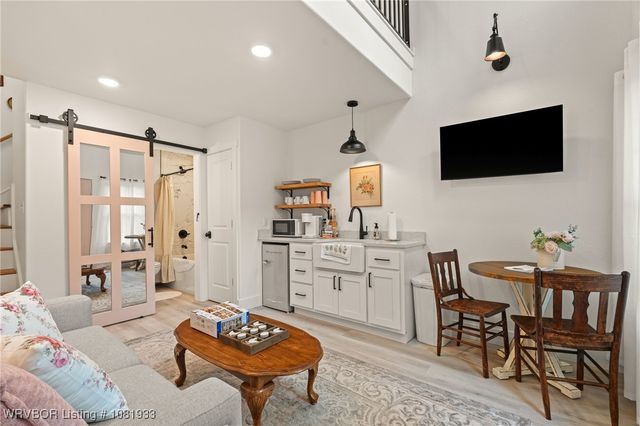 7120 Hide Away Circle, Greenwood, AR 72936