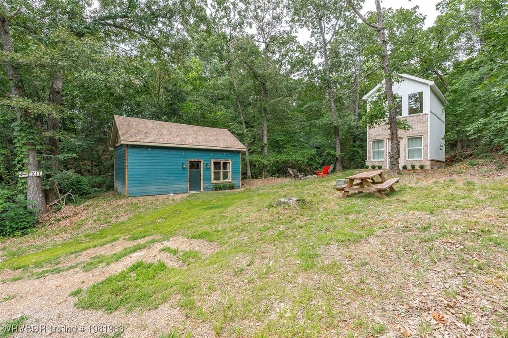 7120 Hide Away Circle, Greenwood, AR 72936