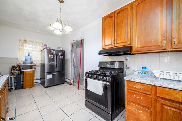 527 Cary St, City Of Orange Twp., NJ 07050