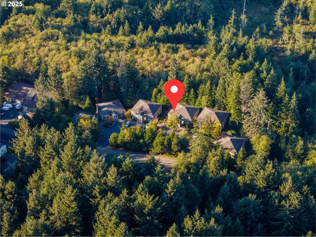 420 ELK CREEK Rd 401, Cannon Beach, OR 97110