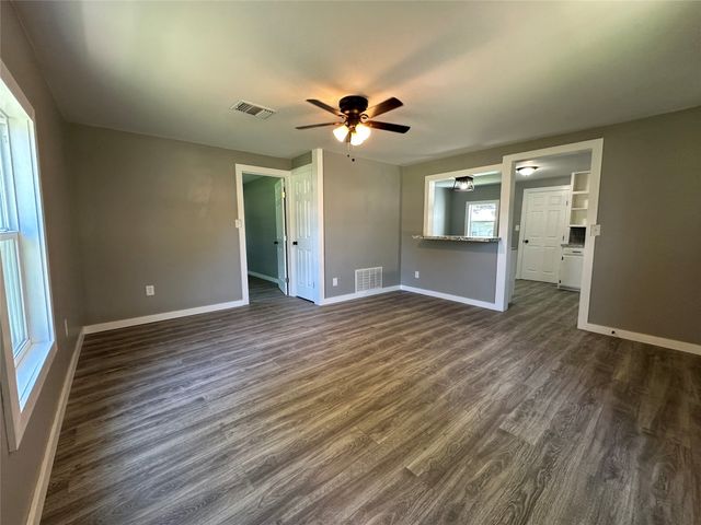 103 S Cotton Belt, Gustine, TX 76455