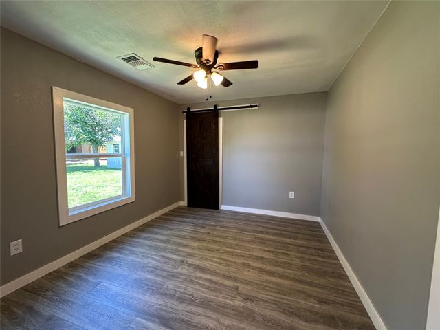 103 S Cotton Belt, Gustine, TX 76455