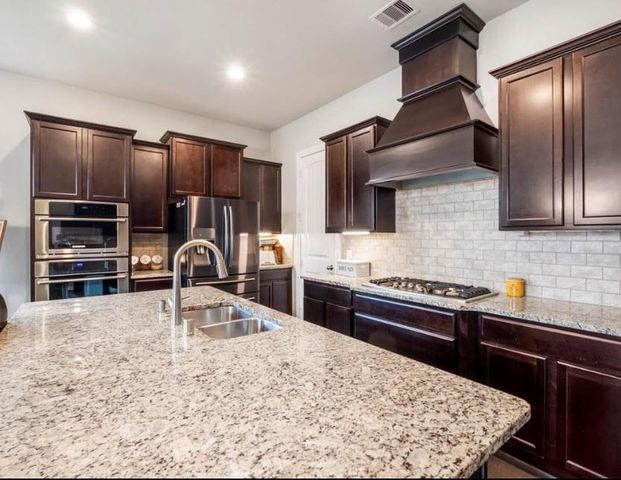 5231 Pickford Grove, Sugar Land, TX 77479