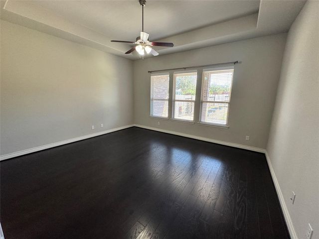 5231 Pickford Grove, Sugar Land, TX 77479