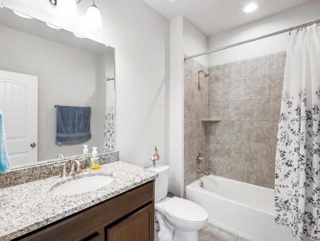 5231 Pickford Grove, Sugar Land, TX 77479