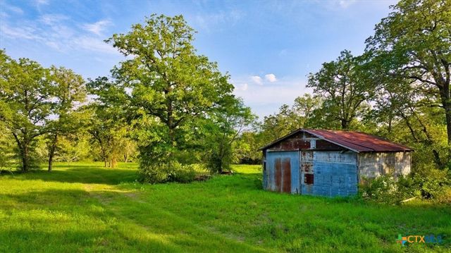 2095 County Road 442, Thrall, TX 76578