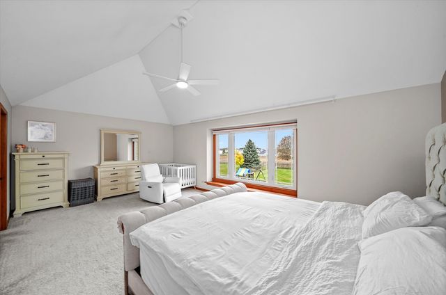 3520 Bunker Hill Drive, Algonquin, IL 60102