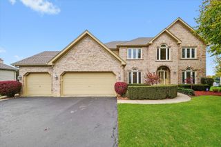 3520 Bunker Hill Drive, Algonquin, IL 60102
