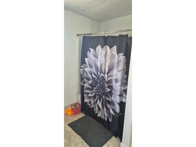 1208 W 3rd Street, Anderson, IN 46016