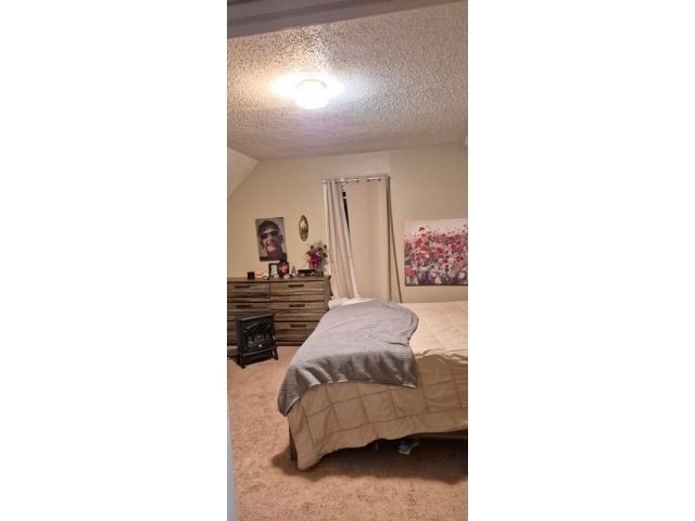 1208 W 3rd Street, Anderson, IN 46016