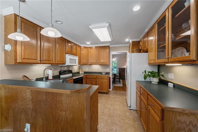 5812 Crimson Court, Mebane, NC 27302