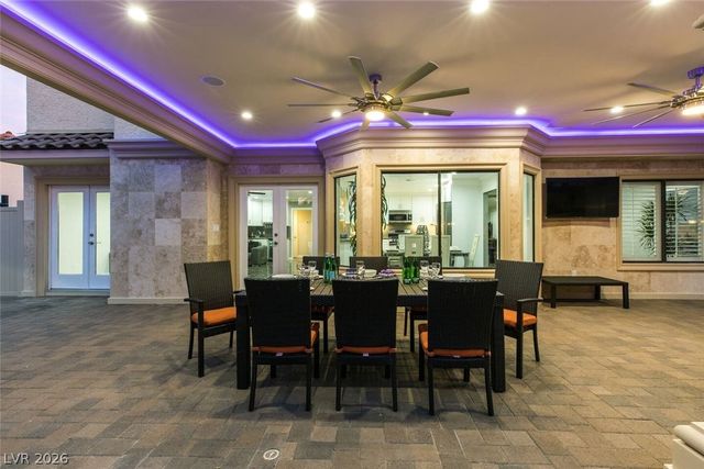 9020 Moss Creek Circle, Las Vegas, NV 89117