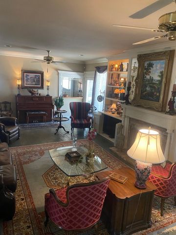 4420 Lake Limestone Dr, Baton Rouge, LA 70816
