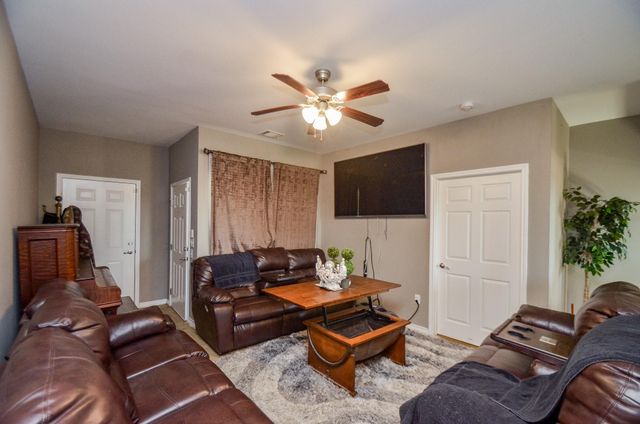 2203 Westwood Drive, Stafford, TX 77477