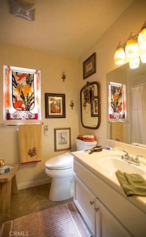 2718 E Avenue South, Palmdale, CA 93550