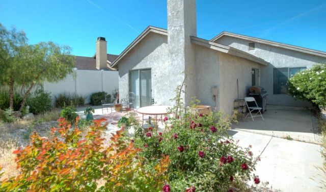 2718 E Avenue South, Palmdale, CA 93550