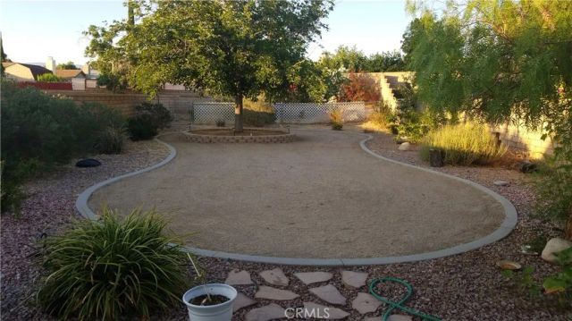 2718 E Avenue South, Palmdale, CA 93550