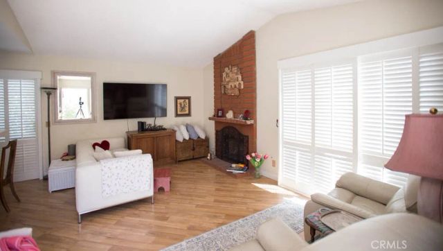 2718 E Avenue South, Palmdale, CA 93550