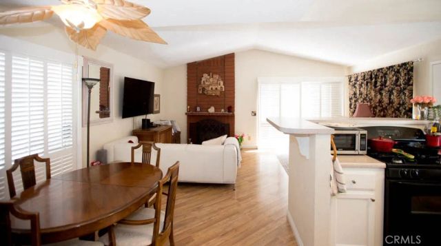 2718 E Avenue South, Palmdale, CA 93550