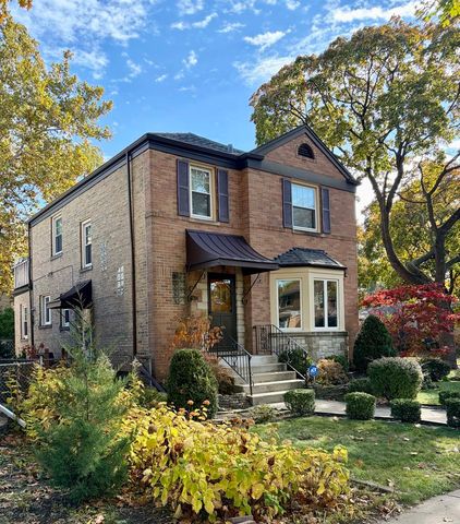 7433 N Washtenaw Avenue, Chicago, IL 60645