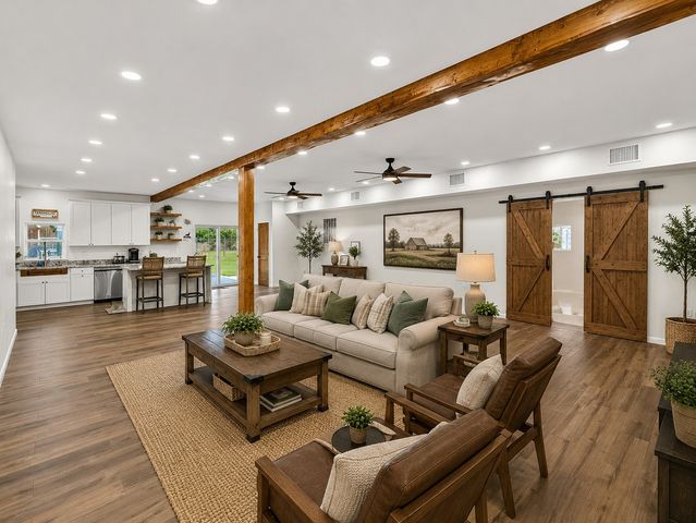4658 W Diamond Oak Drive, Skiatook, OK 74070