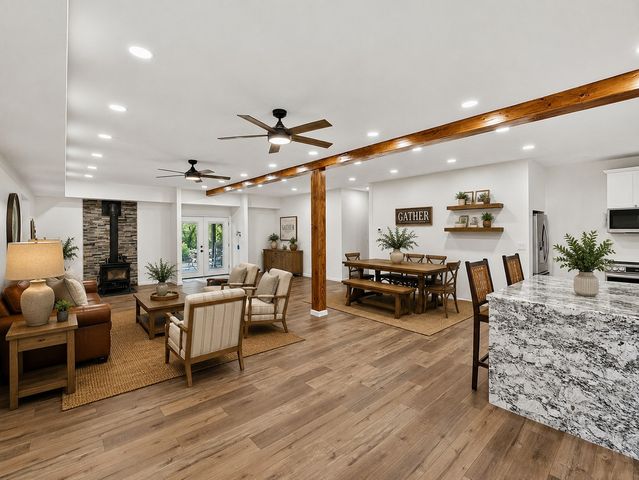 4658 W Diamond Oak Drive, Skiatook, OK 74070