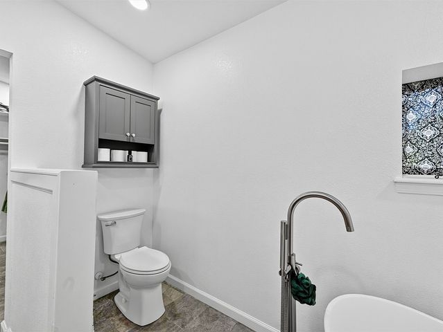 4658 W Diamond Oak Drive, Skiatook, OK 74070