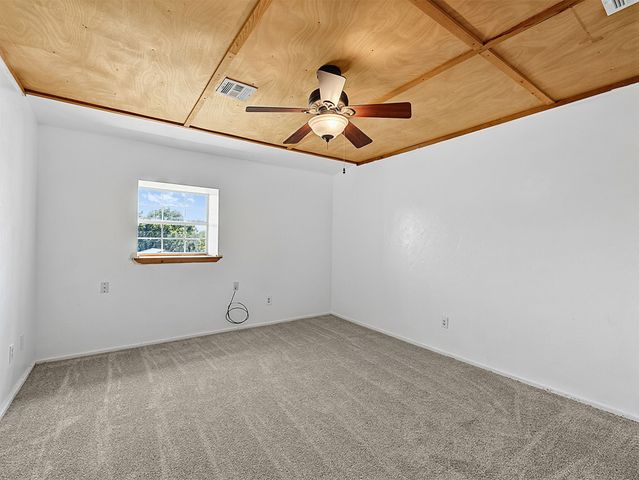 4658 W Diamond Oak Drive, Skiatook, OK 74070