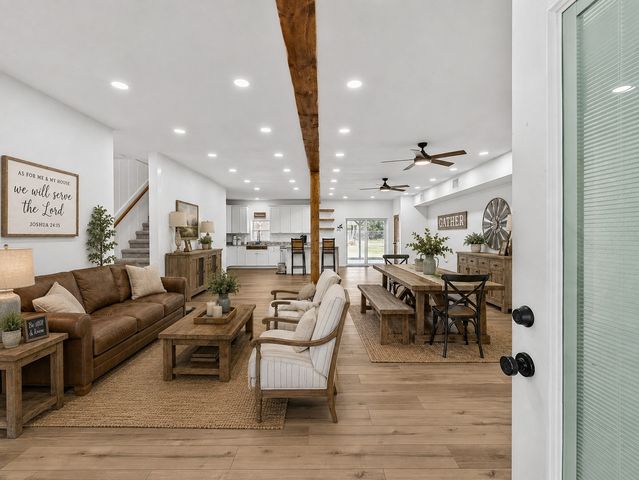 4658 W Diamond Oak Drive, Skiatook, OK 74070