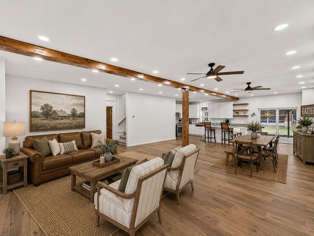 4658 W Diamond Oak Drive, Skiatook, OK 74070