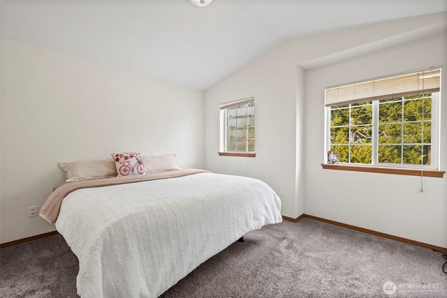 306 Poppy Road, Bothell, WA 98012